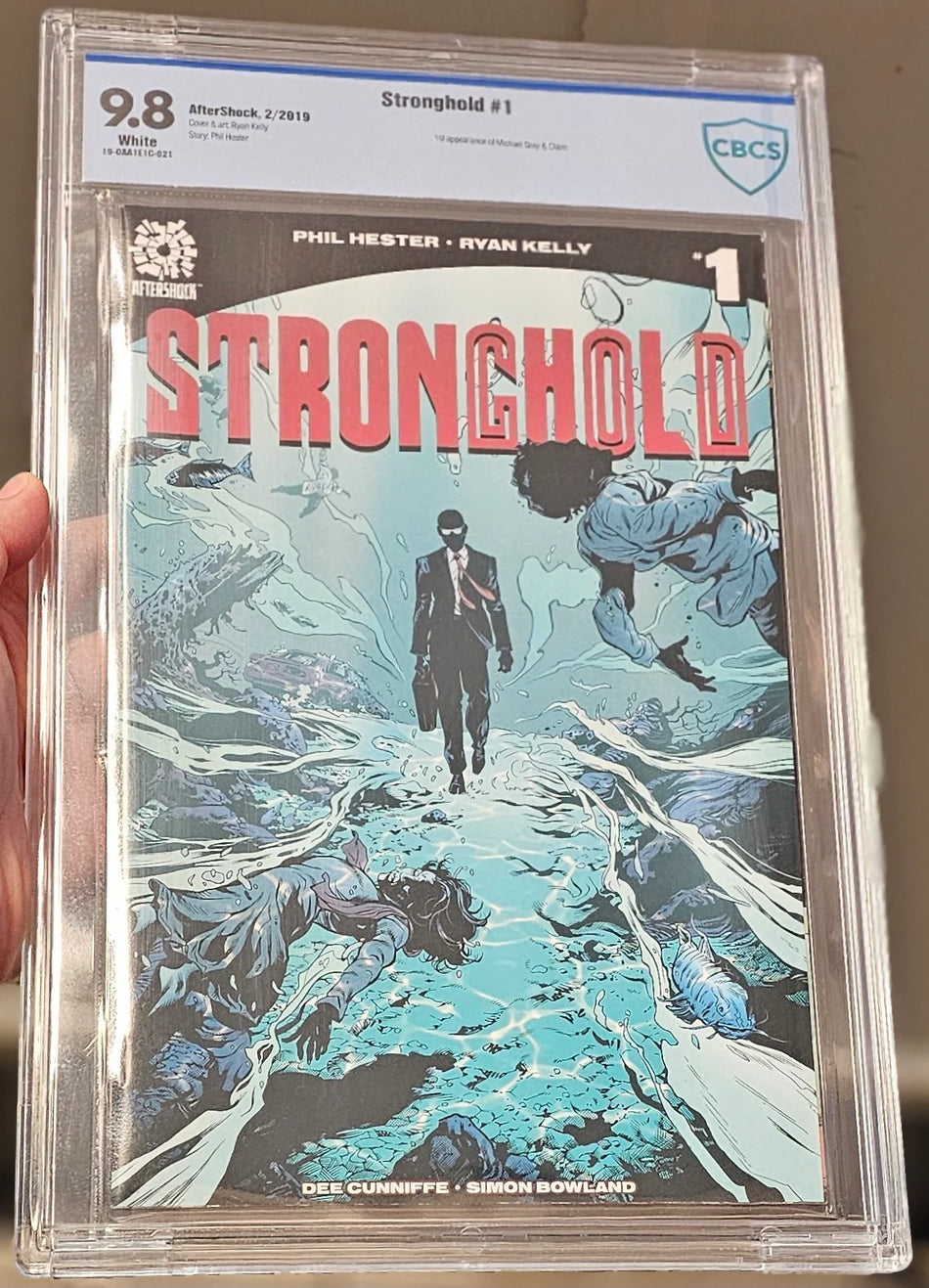 Stronghold #1 CBCS 9.8 - CBCS 9.8 19-0AA1E1C-021