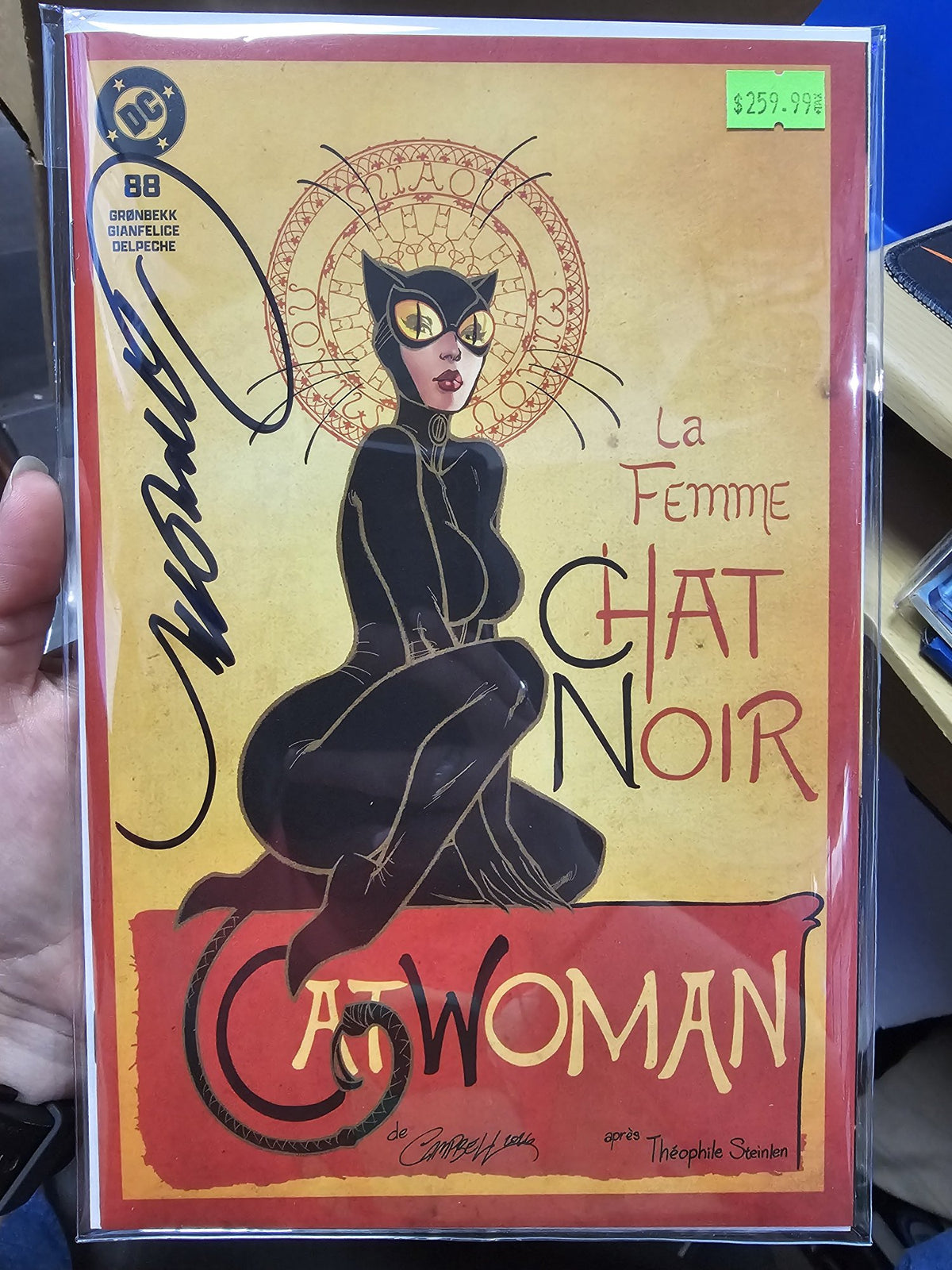 Catwoman #88 JSC J Scott Campbell Exclusive Cover A Limited to only 3,000 Copies SIGNED w/ COA