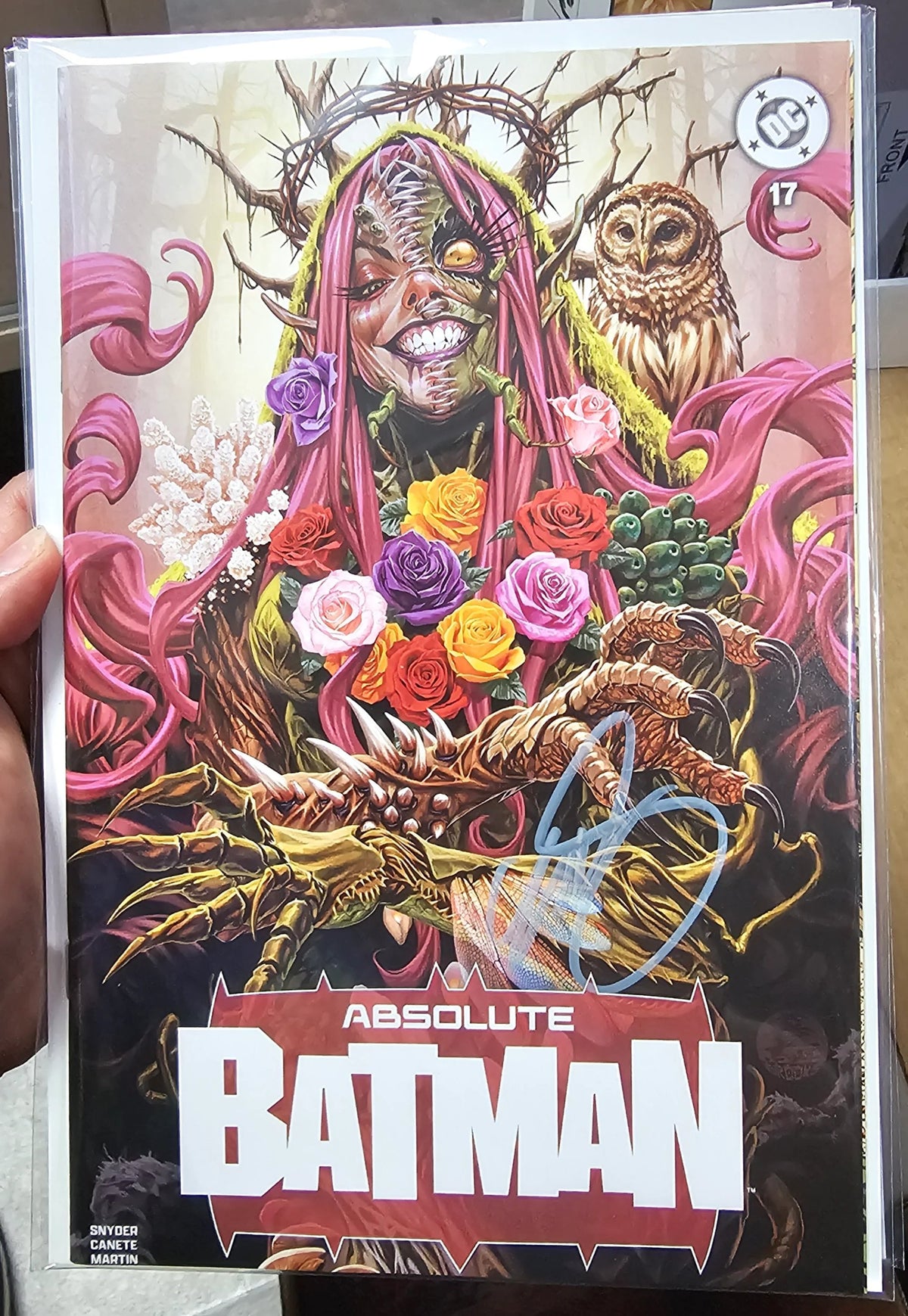 Absolute Batman #17 Mark Brooks MegaCon Exclusive Limited to 500 Copies 1st Absolute Poison Ivy SIGNED BY MARK BROOKS