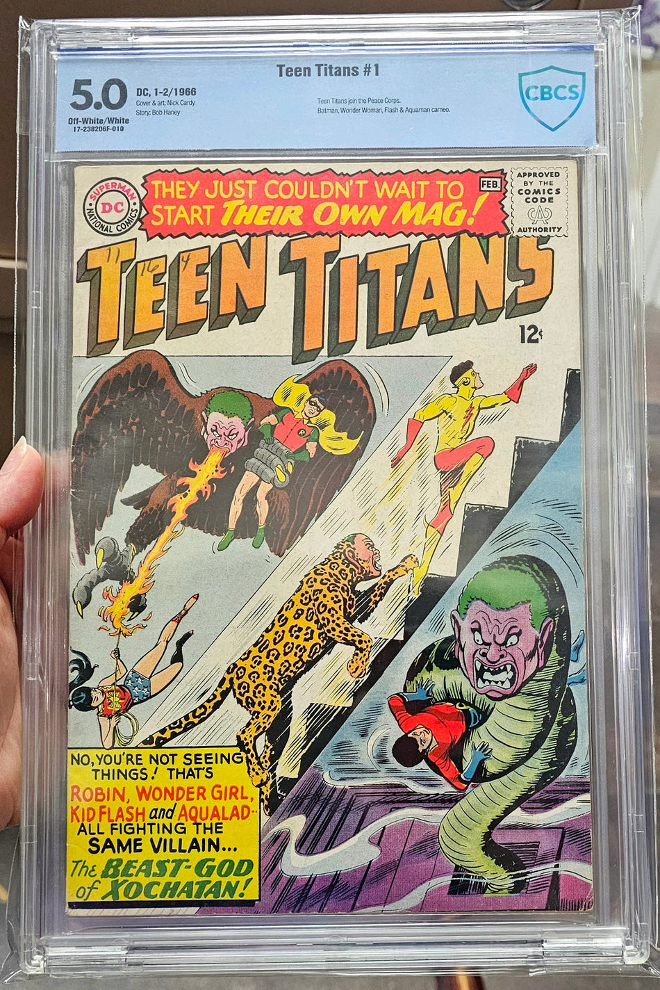 CBCS 5.0 Teen Titans #1 Teen Titans join the Peace Corps Damage to Case