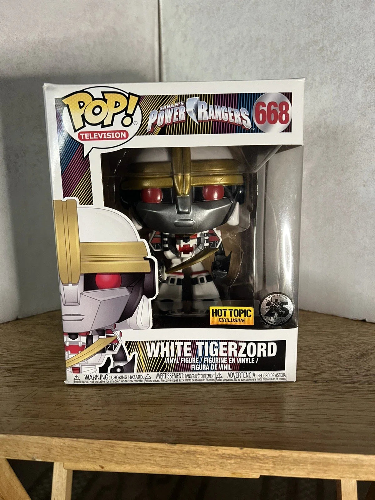 Funko Pop! Saban's Power Rangers White Tigerzord #668 Hot Topic Excl 6 inch Damaged Box