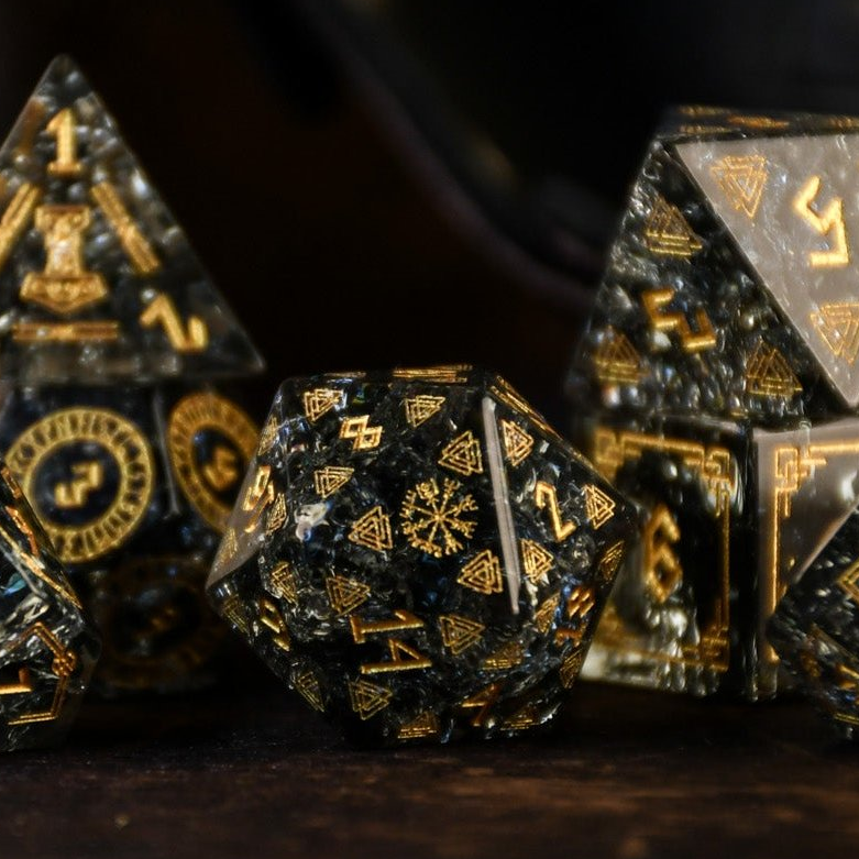 Nordic Black Shattered Glass Dice Set