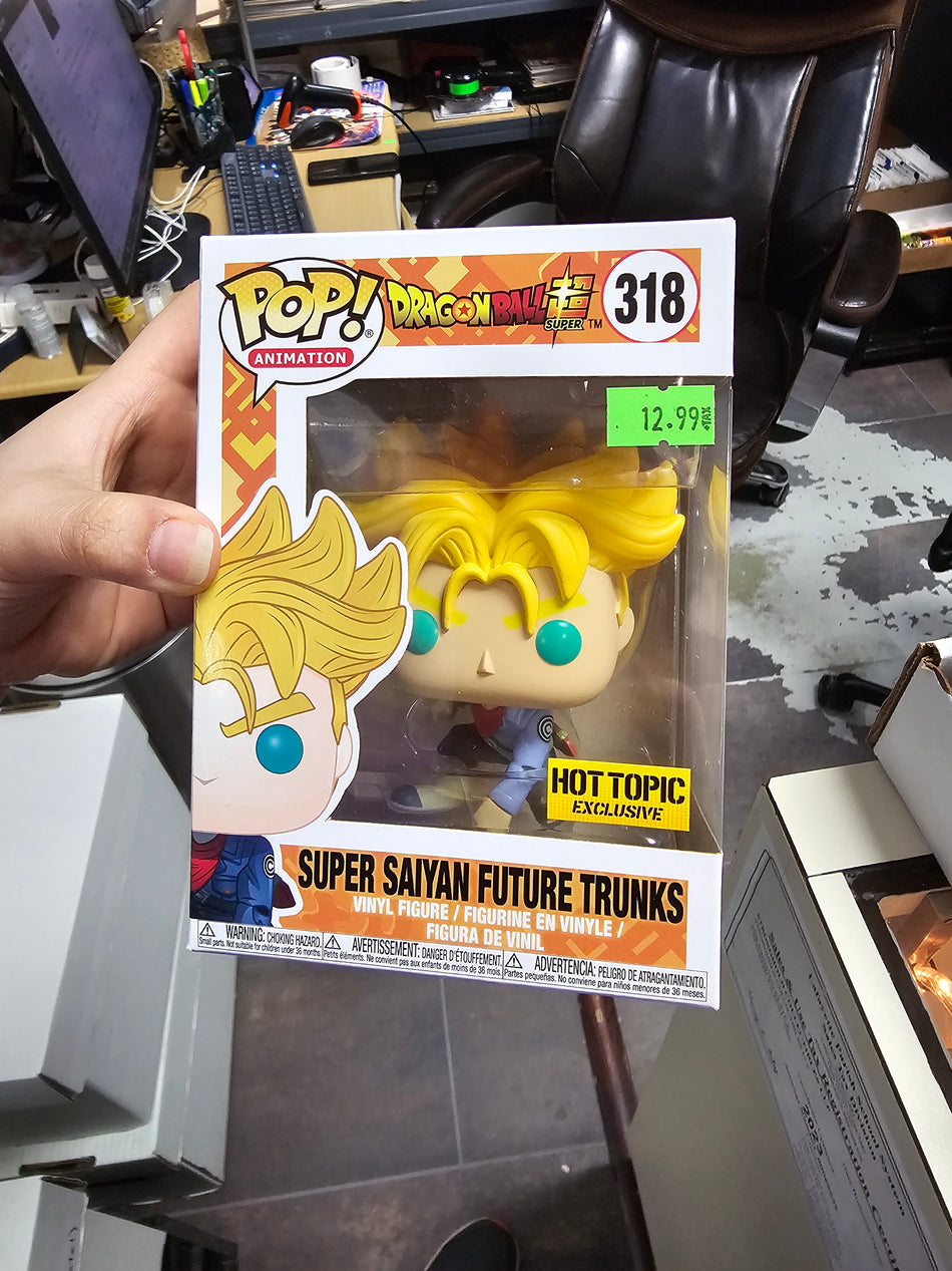 Funko Pop! Dragon Ball Z Super Saiyan Future Trunks #318 Hot Topic Exclusive